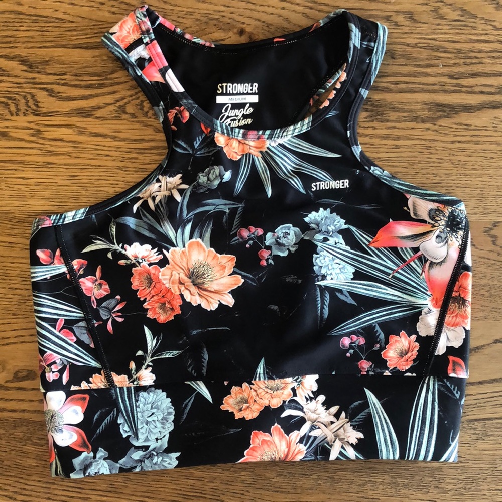 Stronger flower sport bra